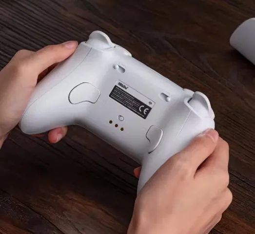 Controle sem fio 8BitDo Ultimate 2 com joysticks TMR para PC e Android  - Foto 4