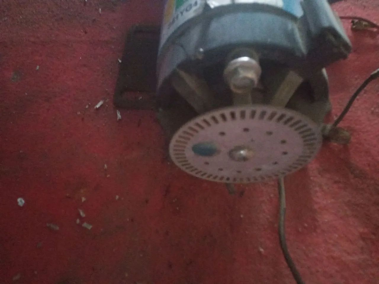 Motor elétrico de corrente contínua - Foto 3