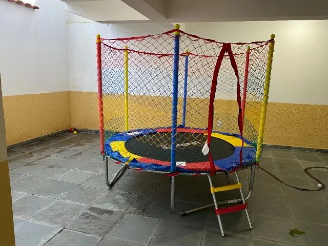 Cama Elástica 2,00m MUITO NOVA - Foto 4