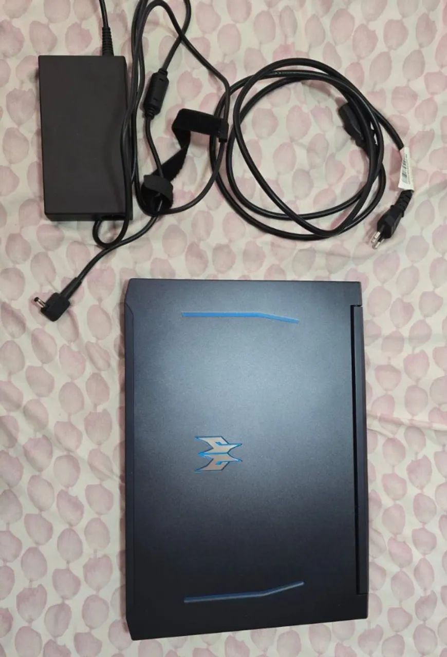 Predator Hélios 300 - Foto 4