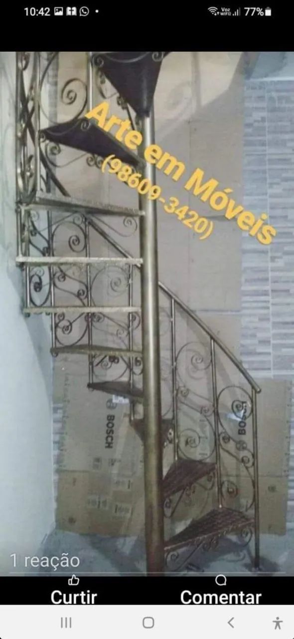 Escada de ferro colonial