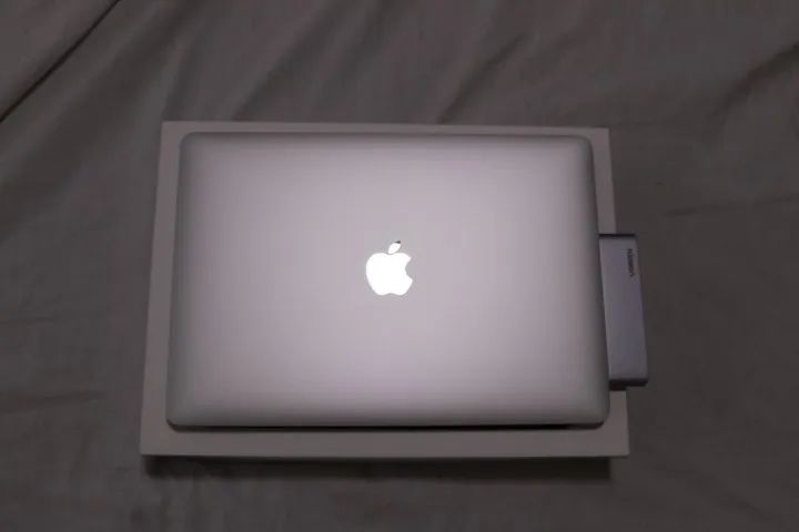 MacBook Pro Mid 2022 - tela de 13,3