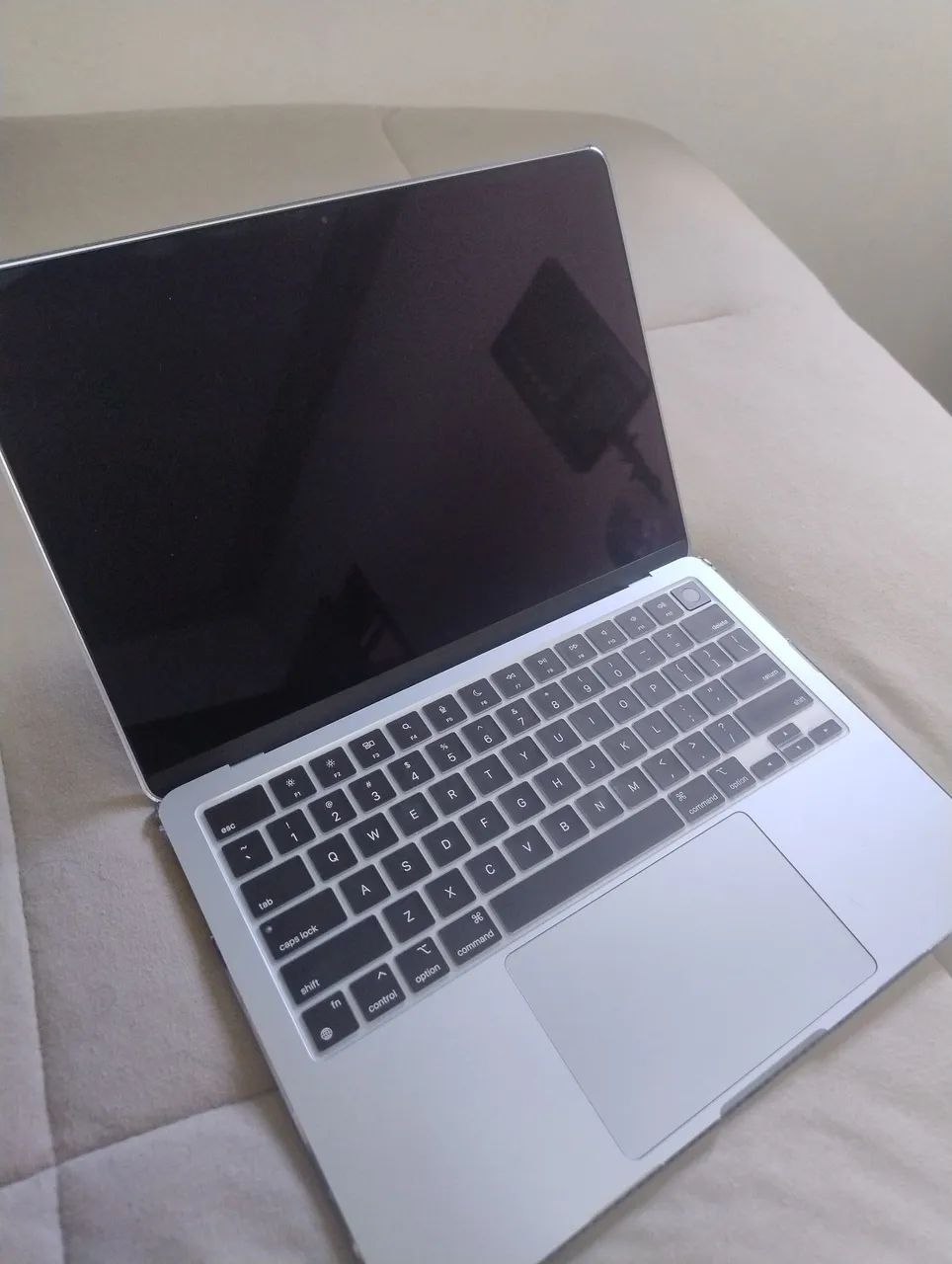 MacBook Air 13'' M4 - 24GB RAM - 512GB storage  - Foto 2