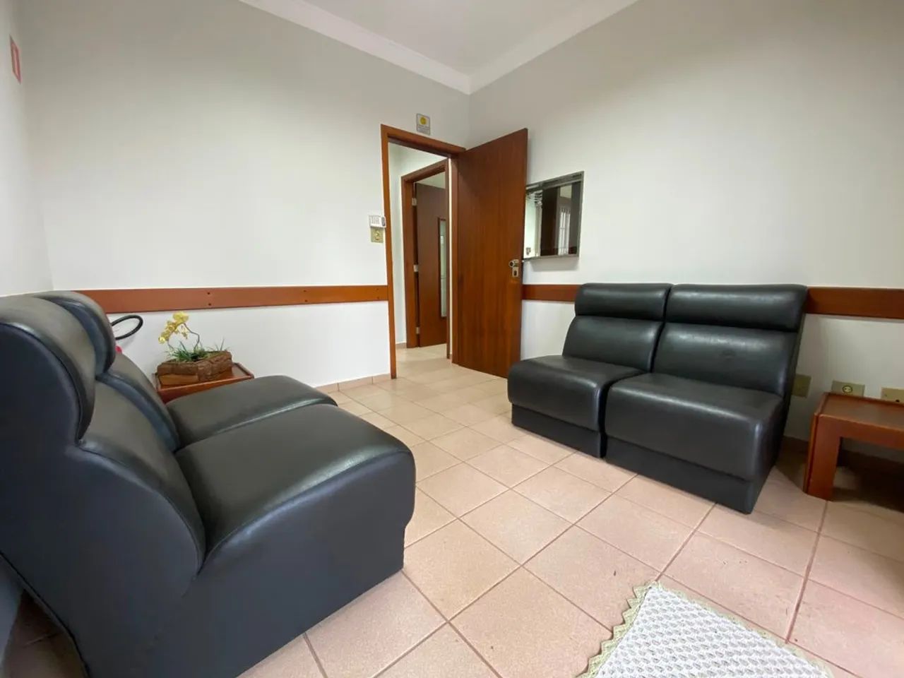 Barracão para alugar em Maringá, Vila Marumby, com 435.81 m² - Foto 2