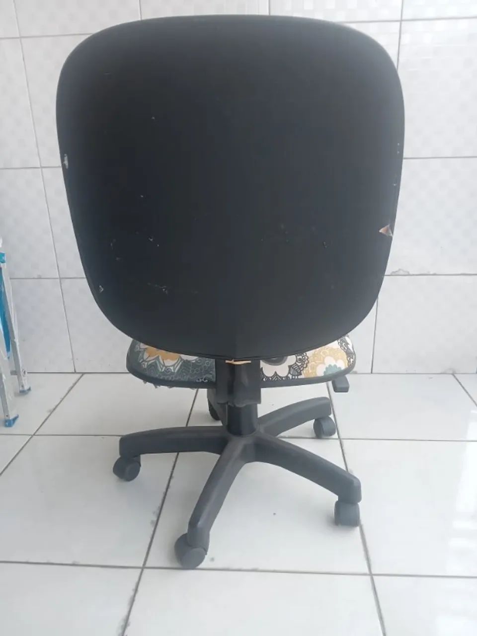 CADEIRA GIRATÓRIA - Foto 2