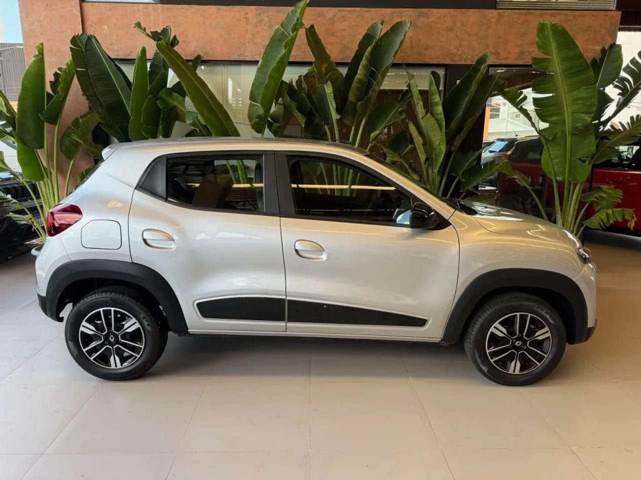 Renault Kwid 1.0 Intense 2024 - Foto 3