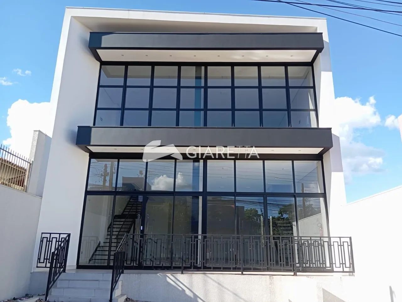 Sala comercial com ótima localização para locação no CENTRO, TOLEDO - PR