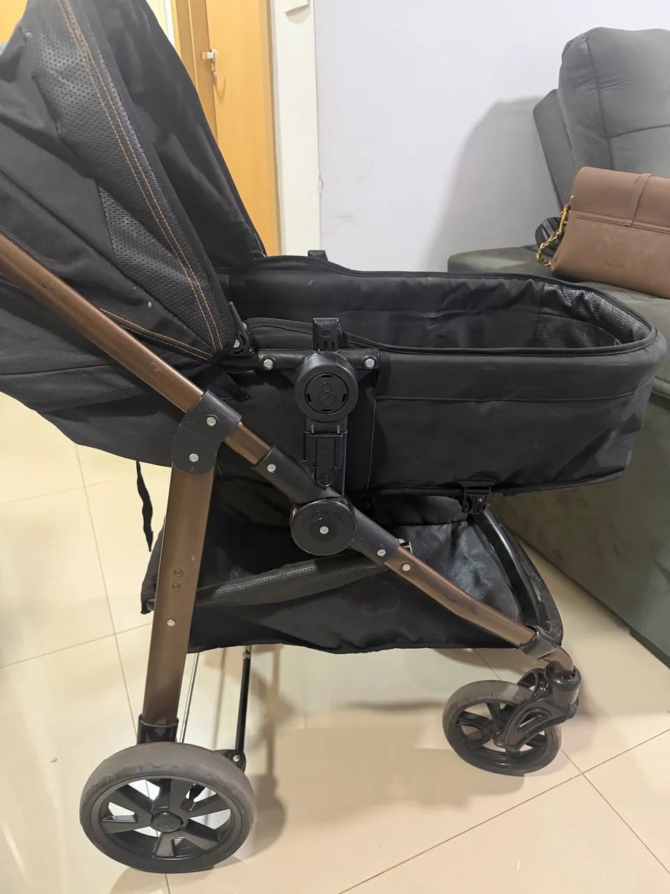 Carrinho com bebê conforto galzerano  - Foto 2
