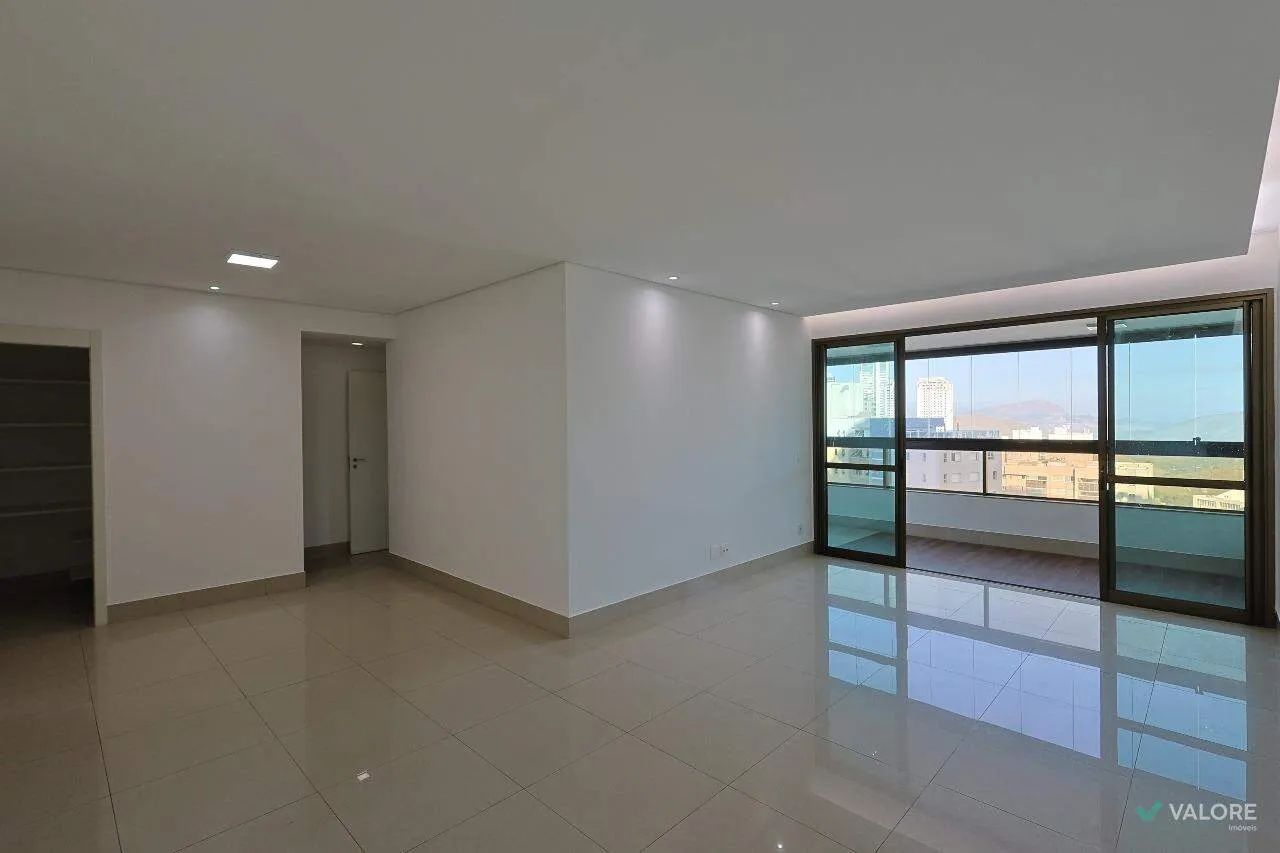Apartamento 4 quartos para aluguel no Vila da Serra