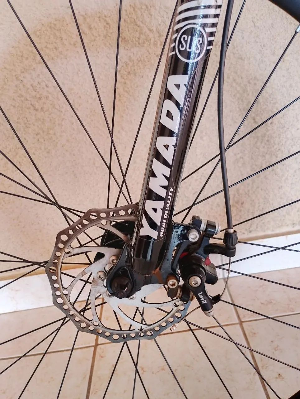 Bicicleta aro 29' semi nova - Foto 2