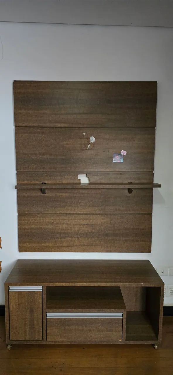 Vendo Rack de madeira