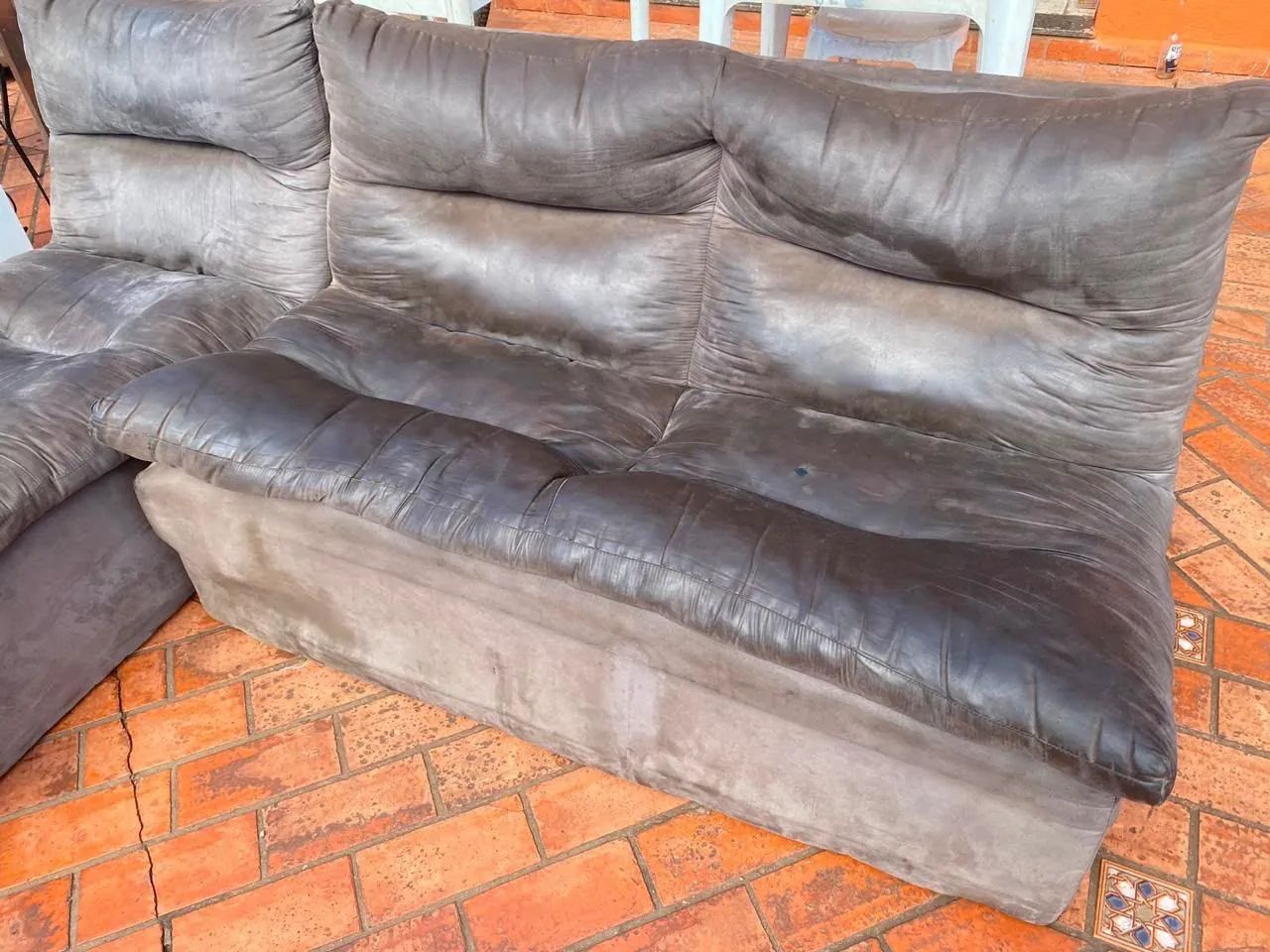 Sofá 2 lugares usado marcas de uso ((ENTREGO GRATIS)) - Foto 5