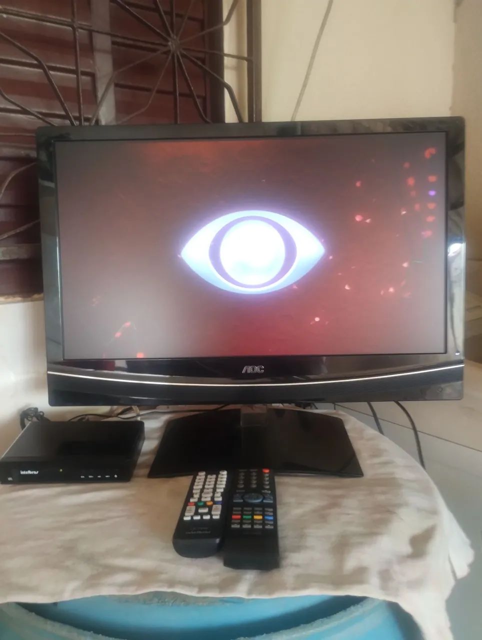 Tv AOC 24 polegadas com conversor digital  - Foto 5