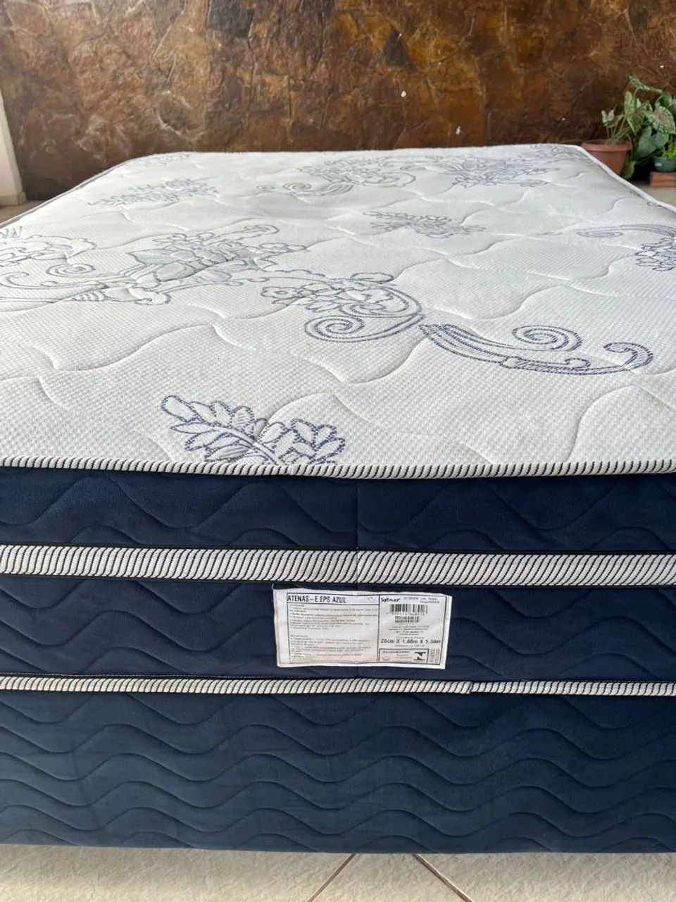 Box Bed470981207917875204