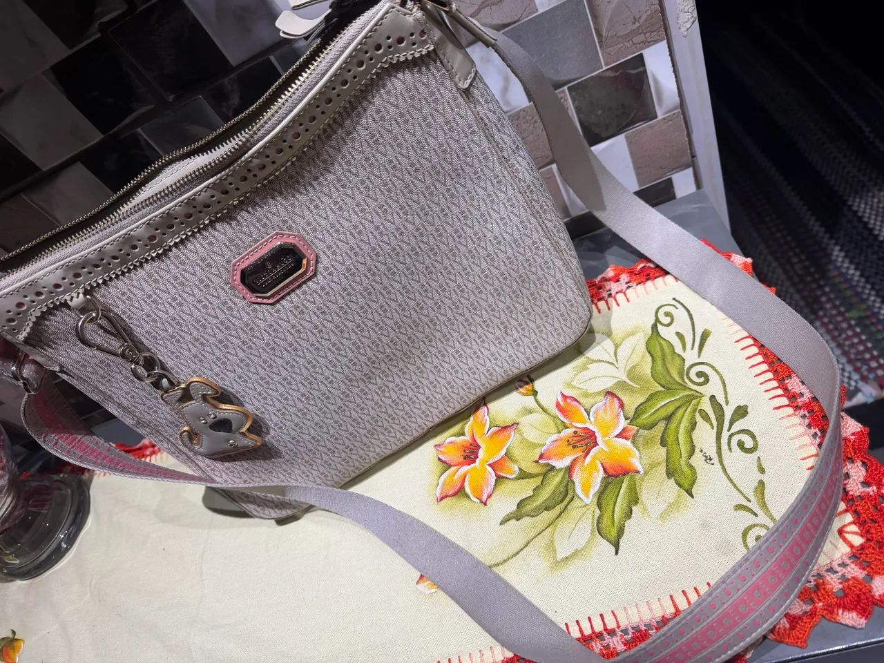 Bolsa Victor Hugo 