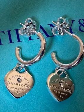 Brinco tiffany & co.