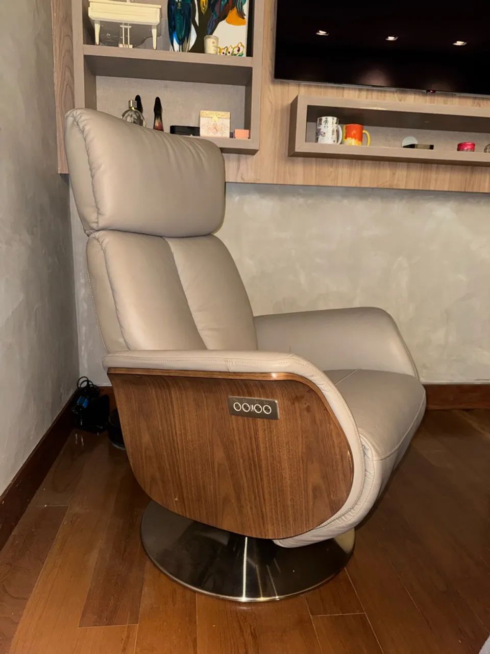 Vendo Cama e poltrona reclináveis  - Foto 4