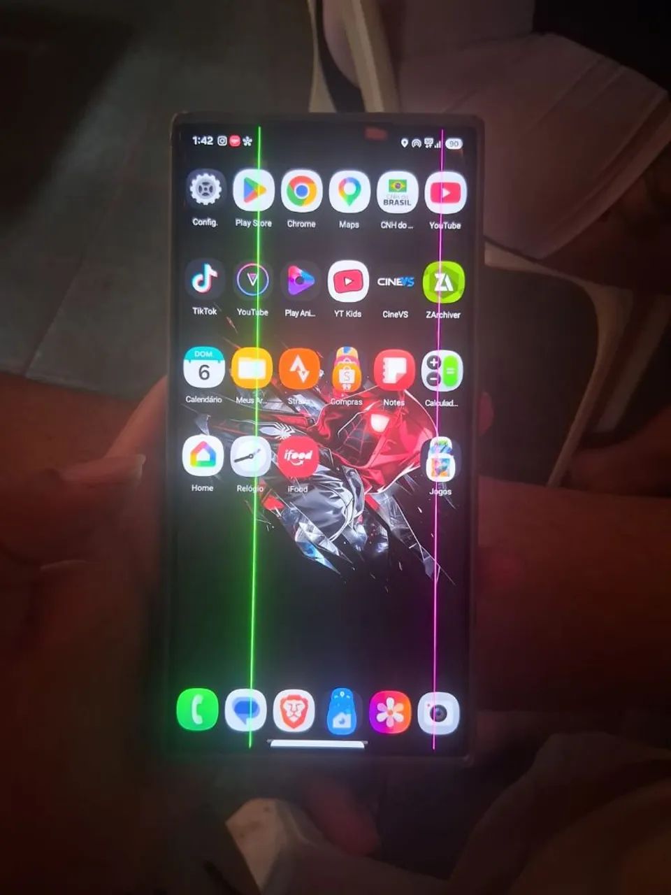 S23 ultra usado com linhas na tela
