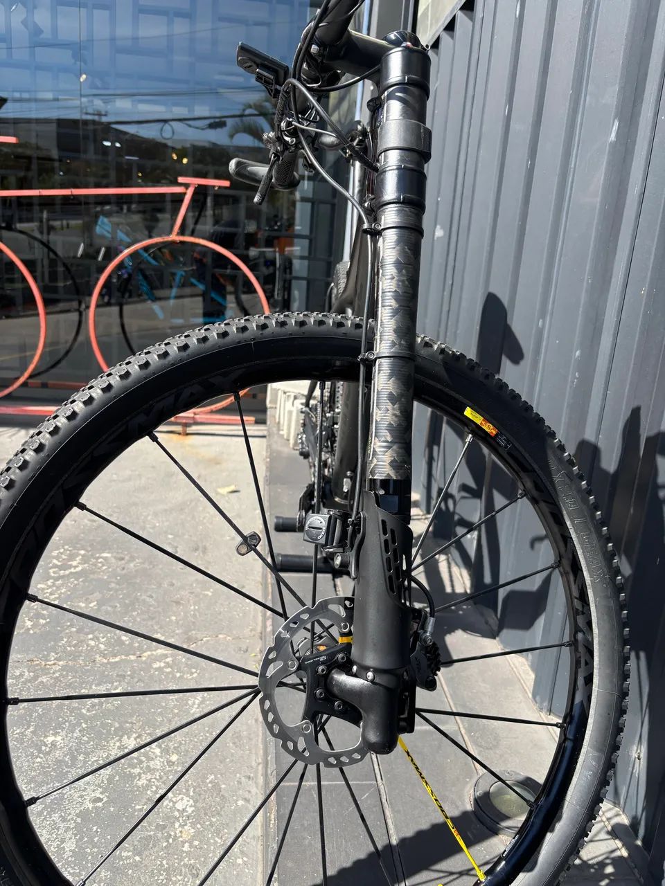 Bicicleta Cannondale FSI Black Inc - TAM M - Foto 5