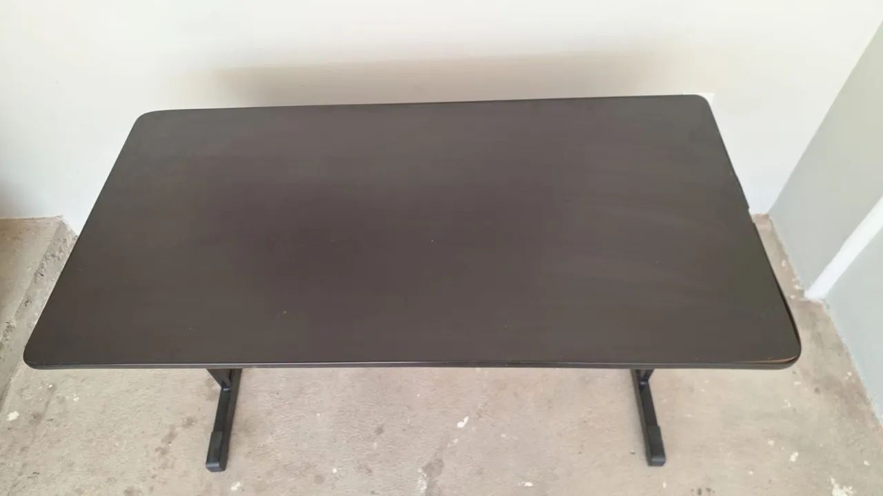 MESA DE ESCRITORIO/COMPUTADOR PRETA - Foto 2