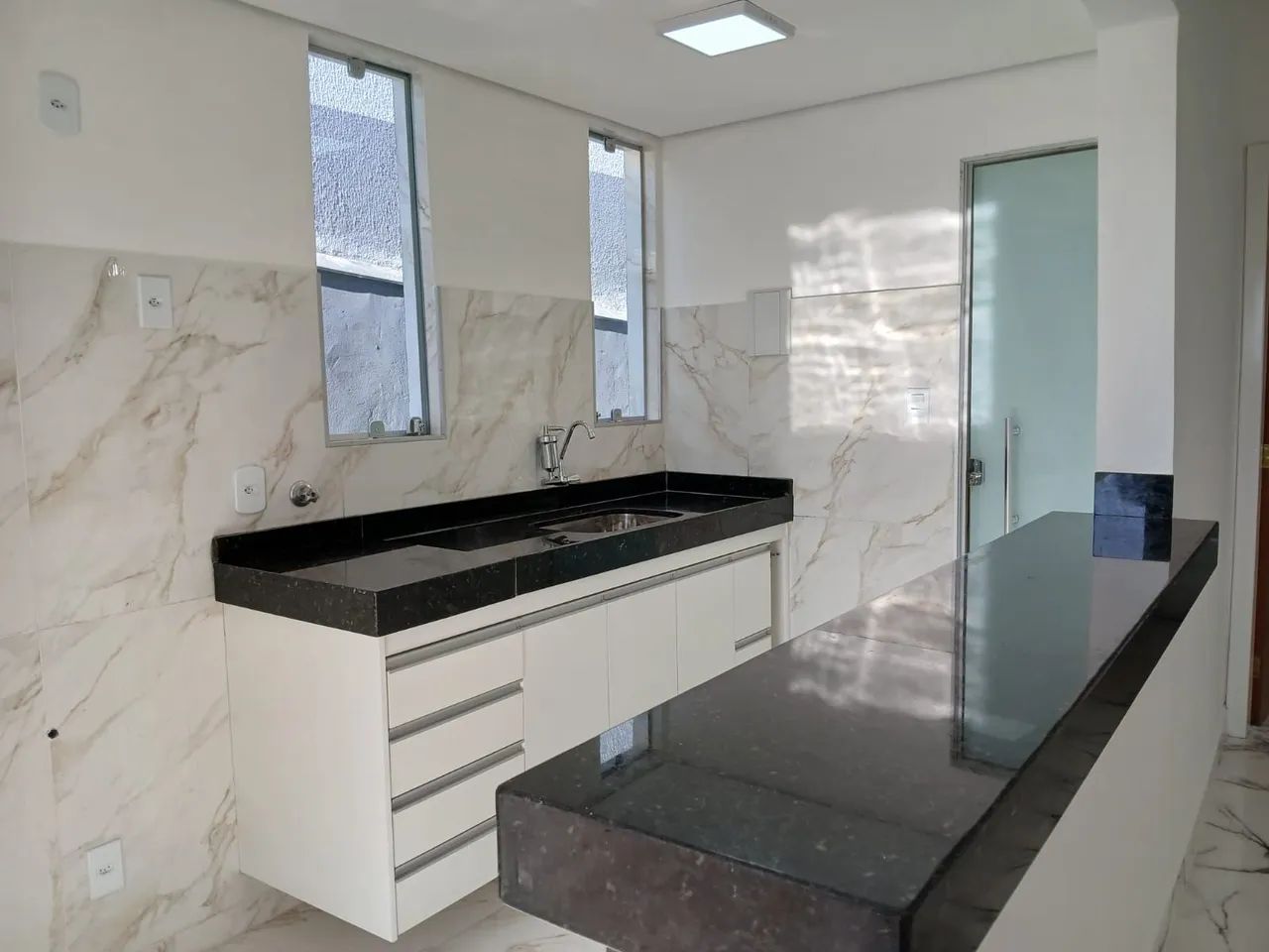 Vendo casa no bairro Rio Branco  - Foto 3