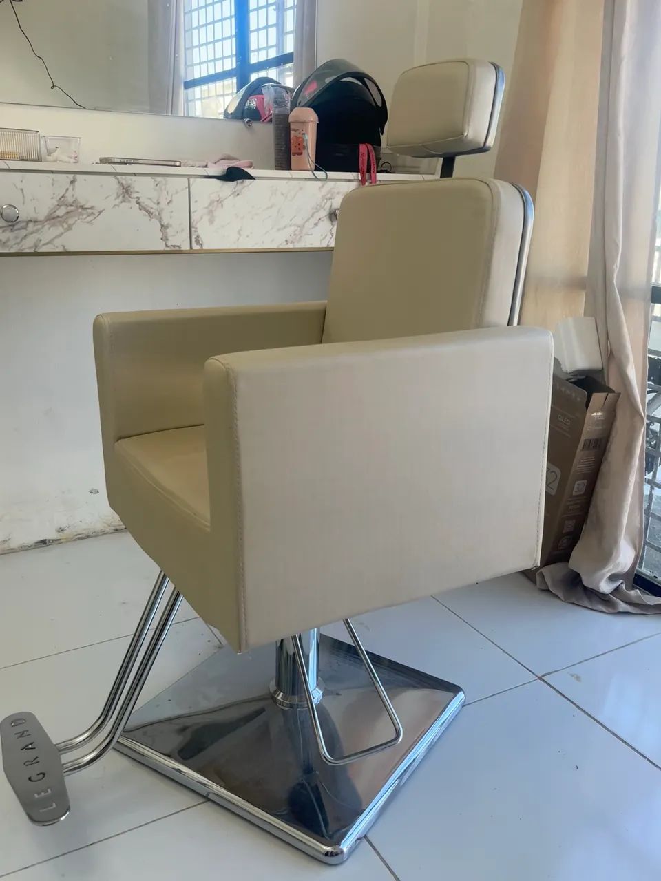 Cadeira poltrona hidráulica  - Foto 2