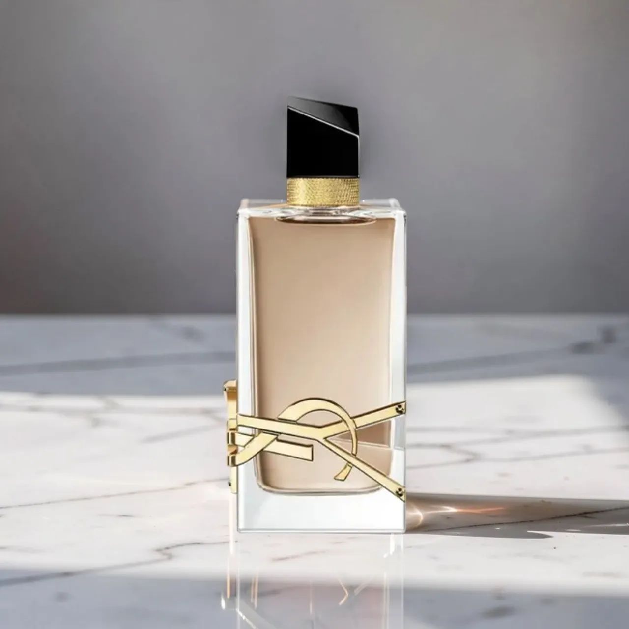 Perfume Libre Flowers Flames 90ml lacrado 