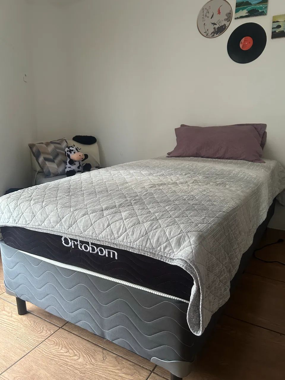 Cama Box Solteiro Ortobom + Colchão Molas Ensacadas - Foto 2