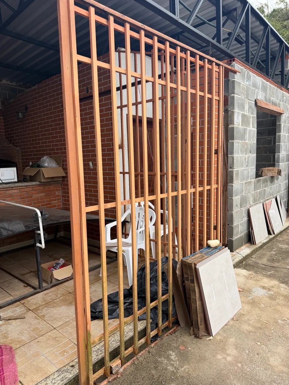 Portas e Estrutura de Ferro - aceito propostas 434777923886796804