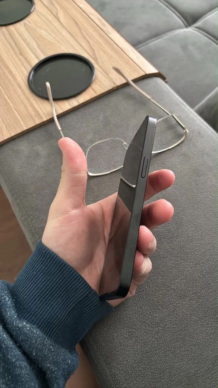 Iphone 16e - Foto 3