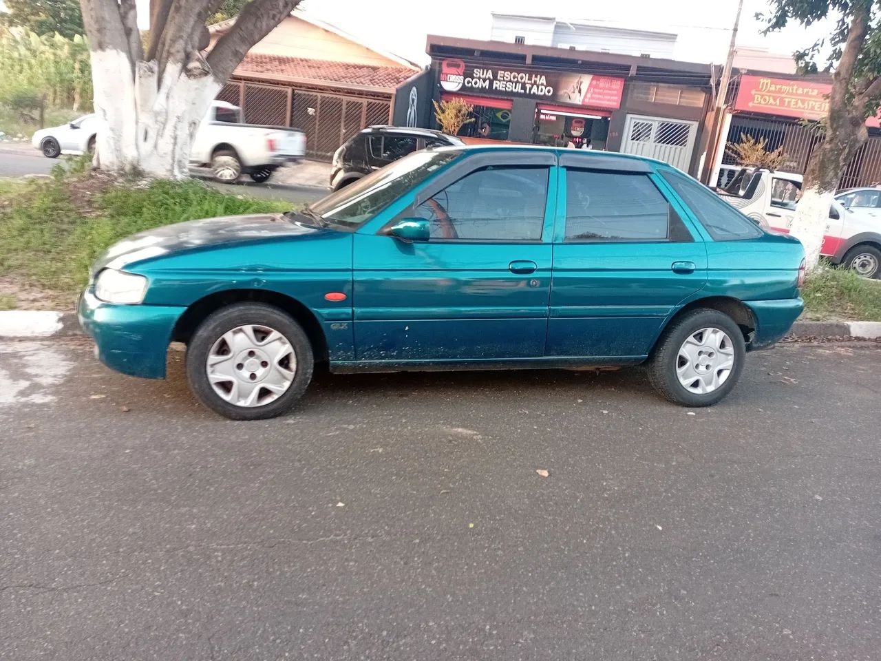 Ford Escort GLX 1.8i 16V 4P 1998