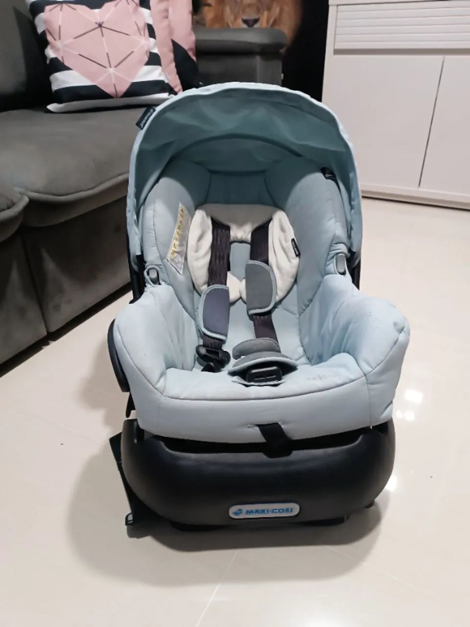 Bebê conforto com base Max Cosi