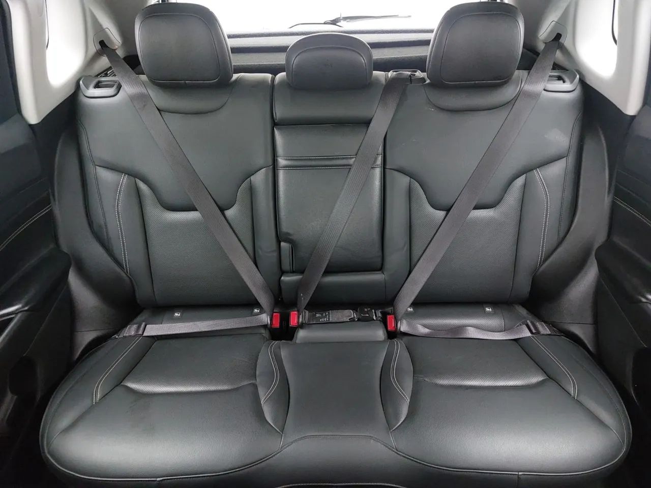 Jeep Compass LONG. T270 1.3 TB 4x2 Flex Aut., foto 18 de 18