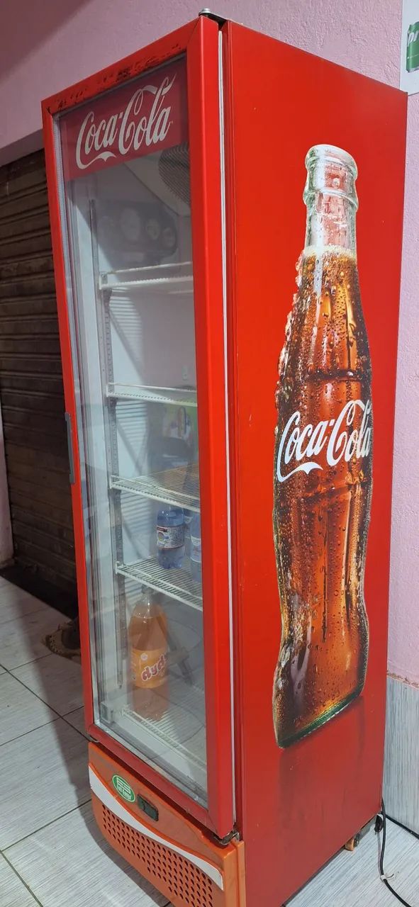 Vendo confeitaria completa 