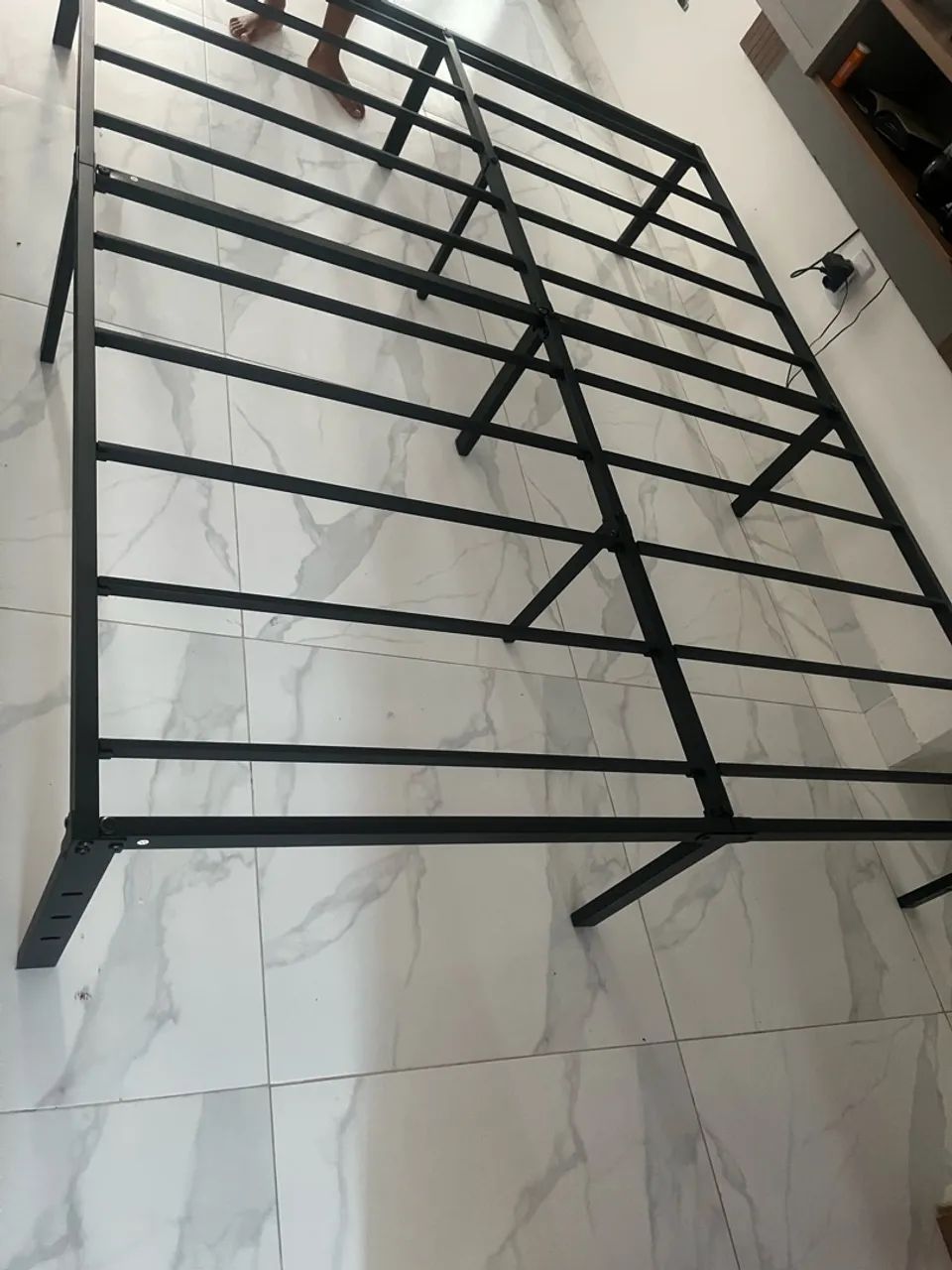 Cama de ferro tamanho quem  - Foto 3