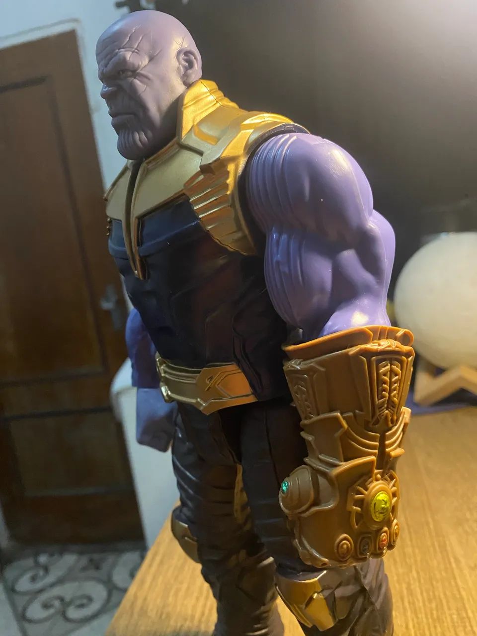 Boneco Thanos Marvel Vingadores Hasbro 30cm com Manopla do Infinito - Foto 2