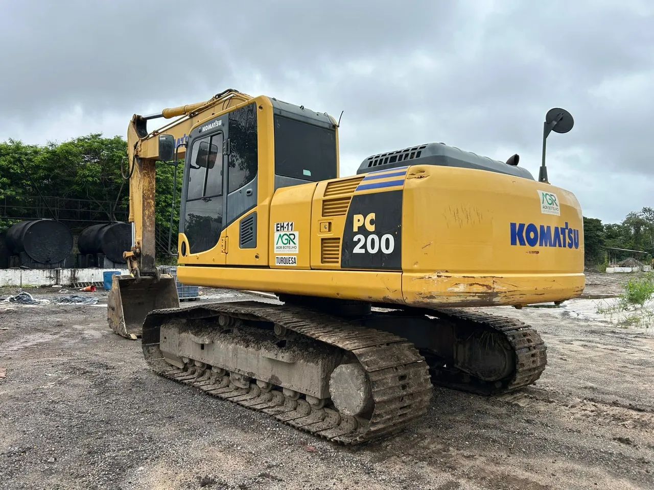 Escavadeira komatsu PC200 2017 (turquesa)
