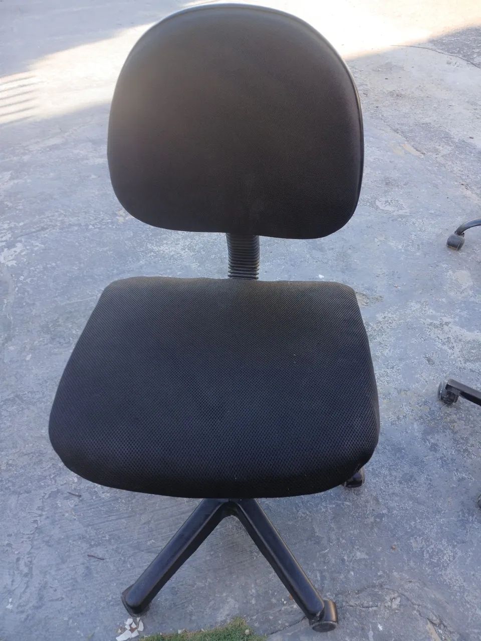 Cadeira giratoria sem braço - Foto 2