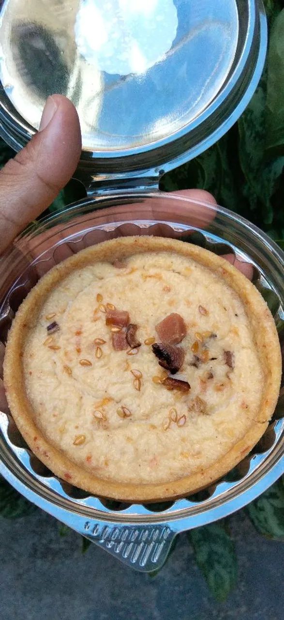 QUICHES, BOLOS  E TORTILETS BOLOS CONFEITADO E CENTO DE EMPADINHAS E TORTILETS PRA FESTAS  - Foto 3