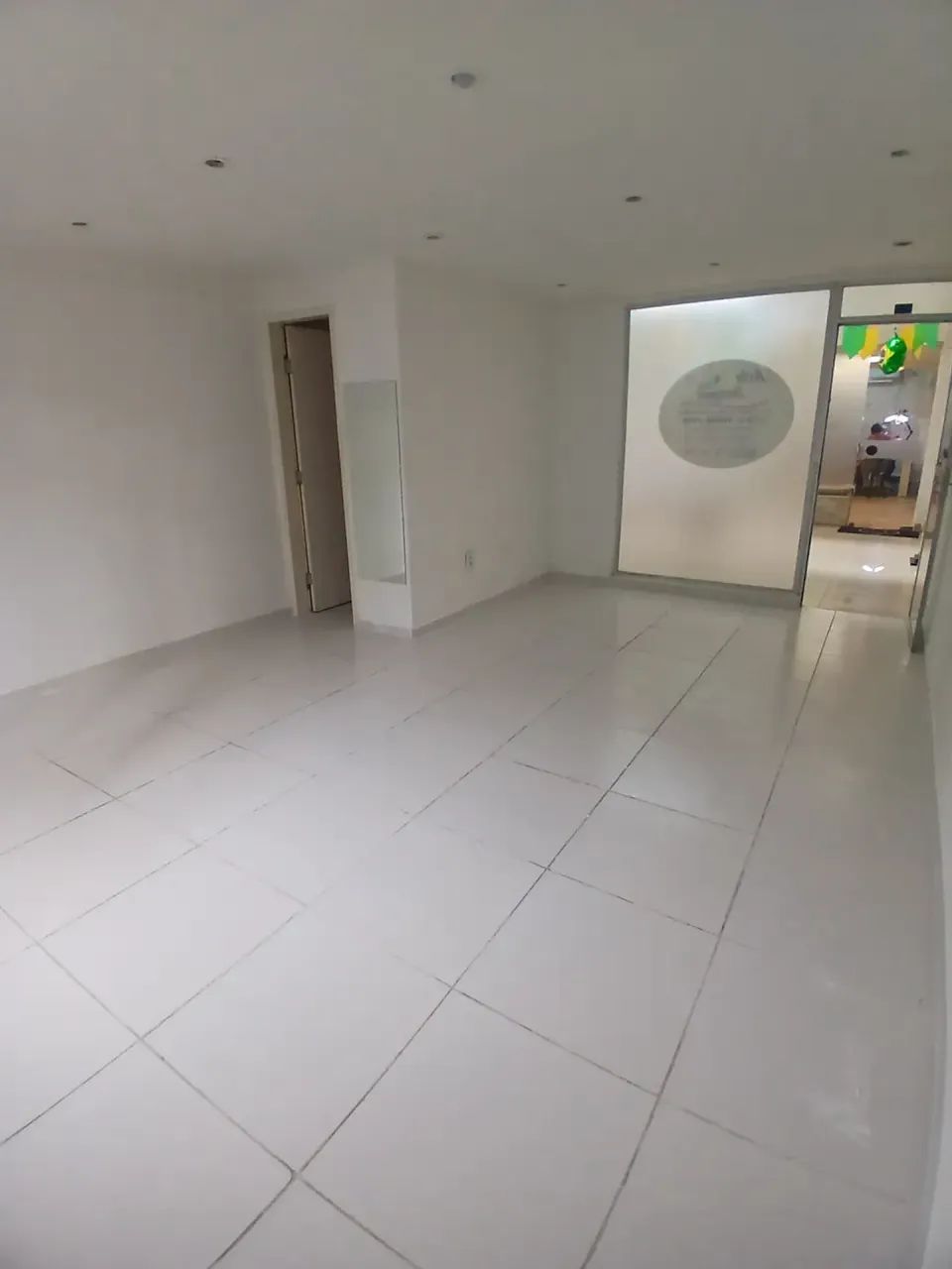 LOJA TÉRREO no EMPRESARIAL CENTER - Foto 4