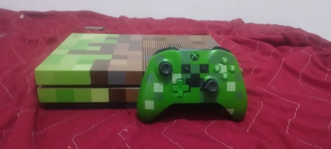 Xbox one s Minecraft