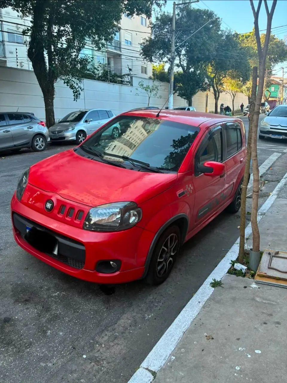 Fiat Uno Sporting 1.4 EVO Fire Flex 8V 4P 2012 - Foto 2