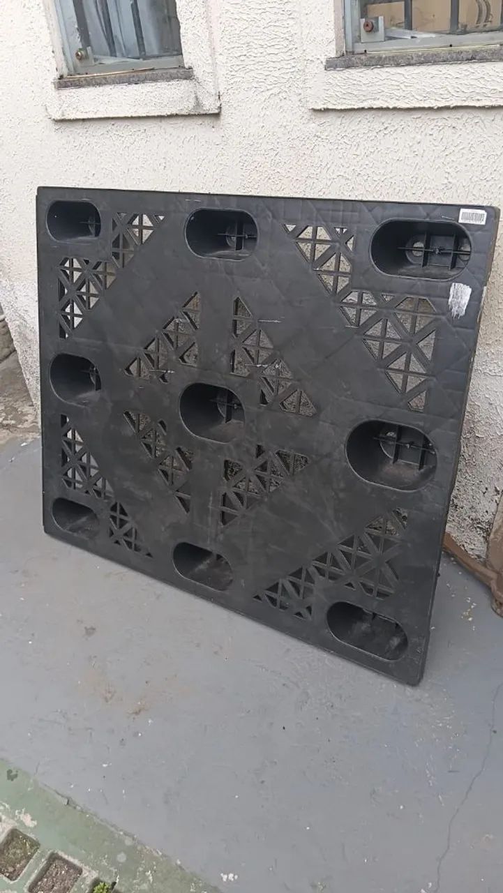 Palet de plástico bem resistente, 1m x 1,2m 