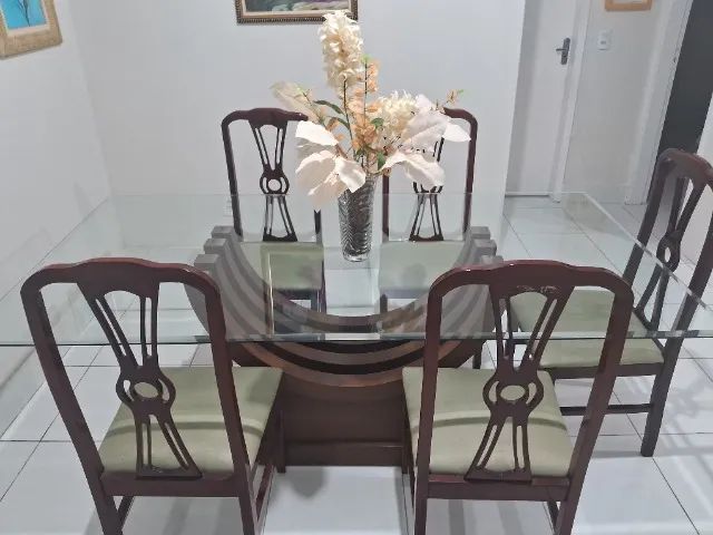 Mesa de Vidro 2m x 1,10m com 5 Cadeiras - Foto 3