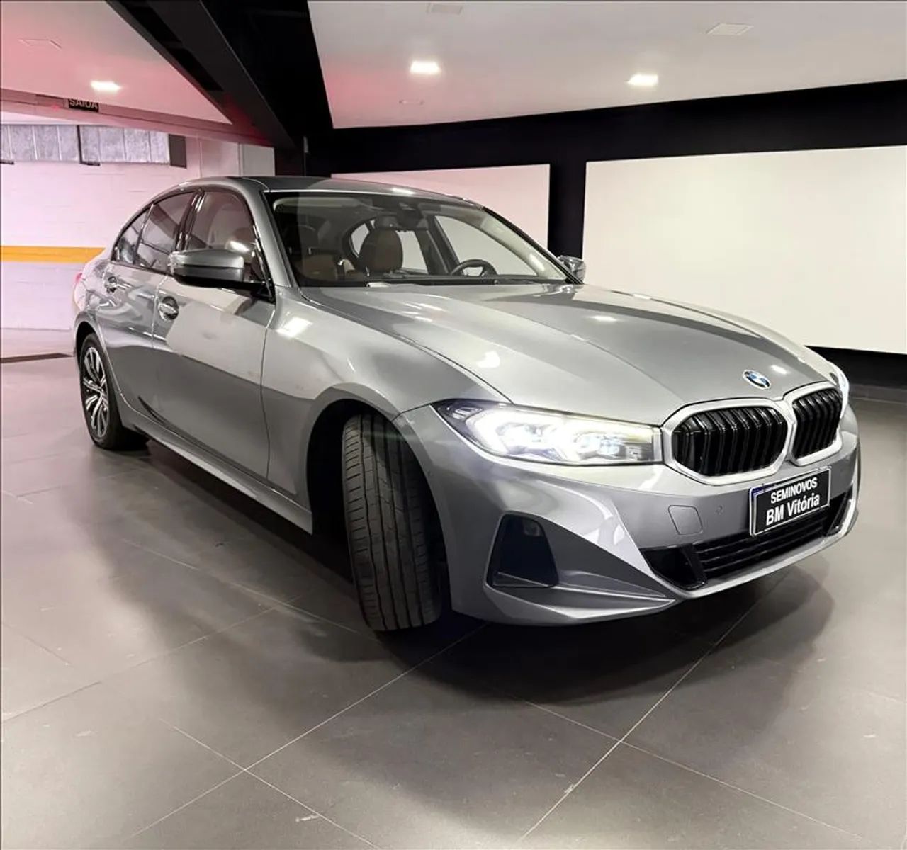 BMW 320I 320i 2023 - Foto 3