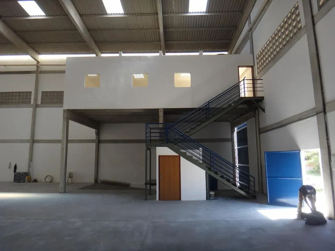 Alugo Galpão Distrito industrial - Foto 5