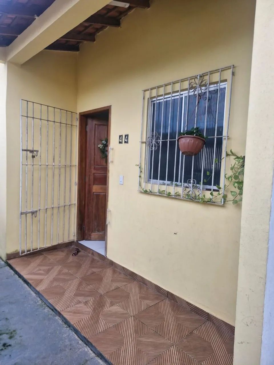 Vendo casa linda e espaçosa. - Foto 3