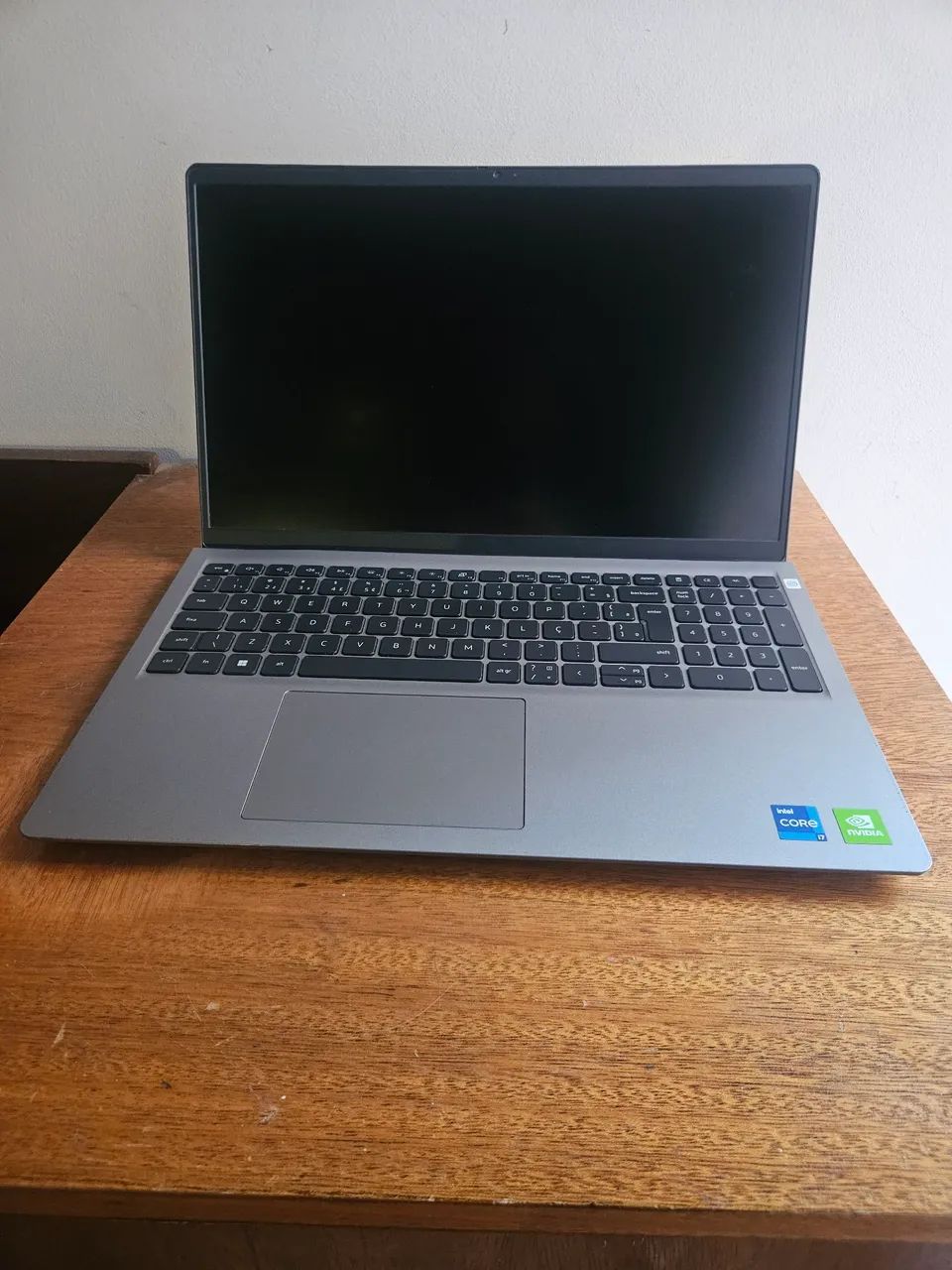 Notebook Dell Vostro 3520 i7 12° ger nvidia mx550 e 16 gb ram