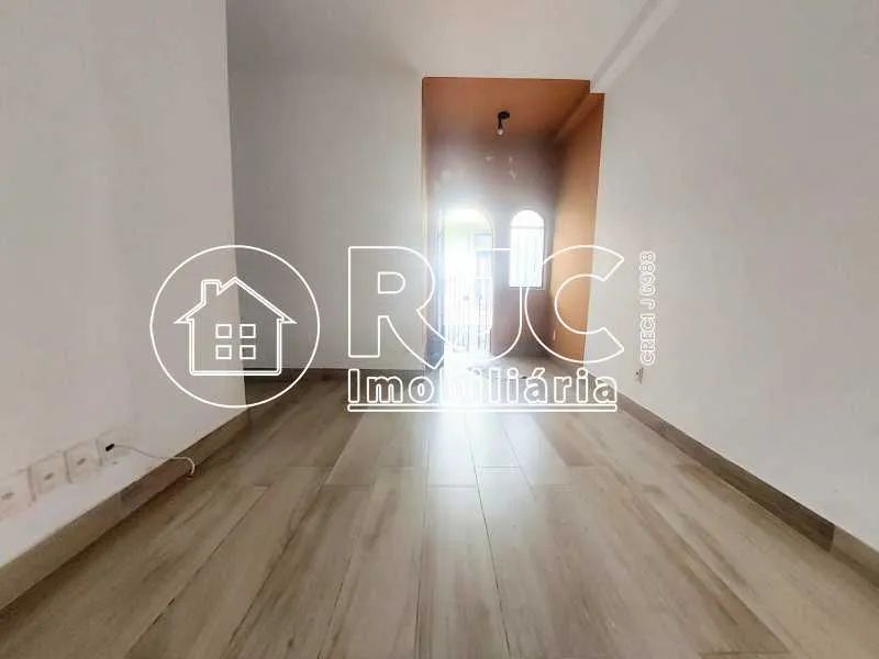 Casa de Vila : Linear / Residencial / Tijuca - Foto 4