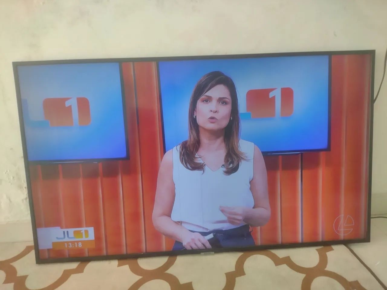 Smart tv 4k 50 polegadas Samsung  - Foto 2